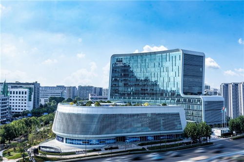 珀莱雅公司召开股东大会,顺利完成管理层换届